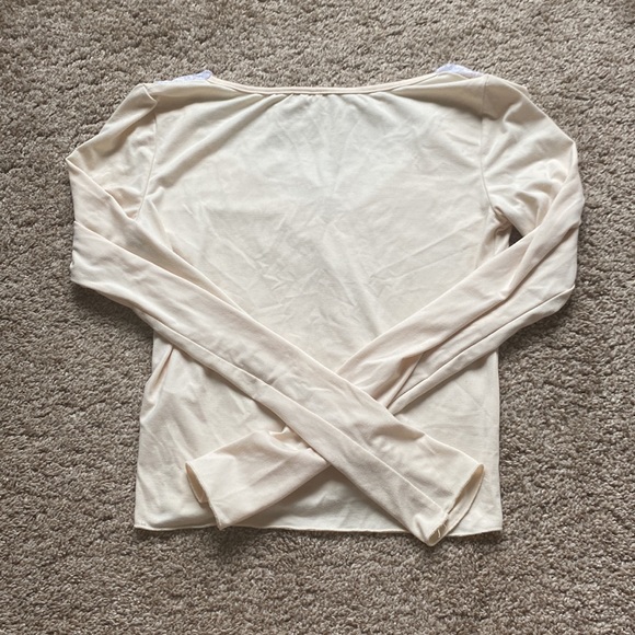 Off white top - Picture 3 of 3